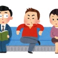 電車で足組んでる奴←ボコした方がええやろ