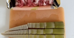 秋のタケノコ【四方竹】を使って巻き巻きトンカツで晩ごはん