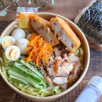 呉冷麺のお弁当