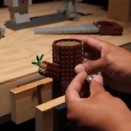 木工細工のチェス駒作りを、全てレゴで表現したストップモーション・アニメーション