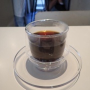 【原宿 表参道】uzna omom 原宿本店　キャラメルスフレパンケーキ