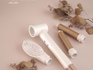 【30％OFF】大人気3in1マルチドライヤーに感動！ブラシでとかすだけで寝ぐせが直る！-PR-