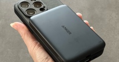 大満足のiPhoneケース＆携帯しやすいモバイルバッテリー