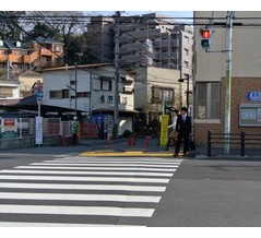 少女たちは荒野を目指す 舞台探訪 (聖地巡礼): 神奈川県横須賀市追浜