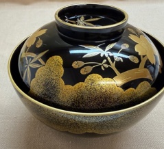 大事な桜のお椀