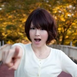 『【激怒】女さん、電車の旅を楽しんでいたら指定席券を持ってきたおっさんに虚をつかれてしまう😤』の画像