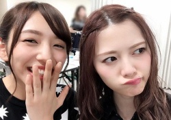 【乃木坂46】どっちの「まいちゃん」の園児コスプレが好き？ｗｗｗ ※画像あり