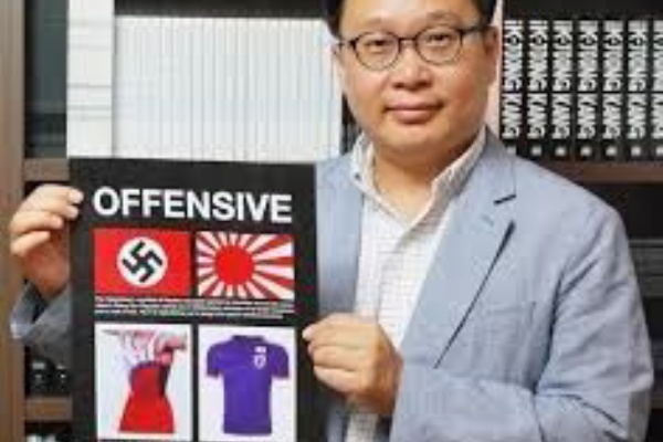 テレビにだまされないぞぉ 旭日旗