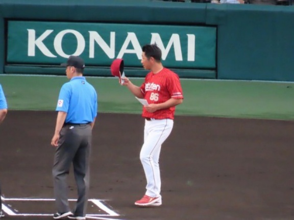 金はあまり出さないが、口は目いっぱい出す