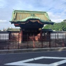 厳有院霊廟勅額門と常憲院霊廟勅額門