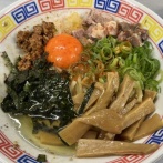 油そばとかいうクッソ美味いのに覇権を取れない不遇の麺類www