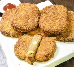 マルシンハンバーグでメンチカツ