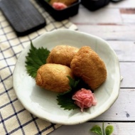 2月11日　今年は午年の「初午　いなりの日」なのでいなり寿司集めてみました！