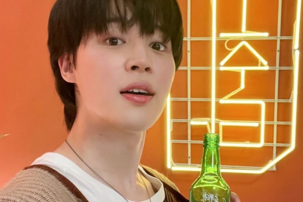 ★おまとめ中★ジミン ミラー BTS M003-JM BTS ジミン Jimin FACE デスクミラー 鏡 - メルカリ