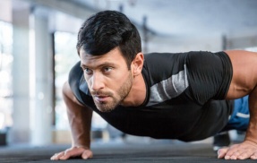 アメリカの病院「うちでは心臓マッサージは大体ルーカスがやるんだ」→心臓マッサージ専門の屈強なお兄さんでもいるのかと思いきや・・・