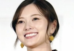 【悲報】白石麻衣さん(33)盟友さゆりんごにも先を越される