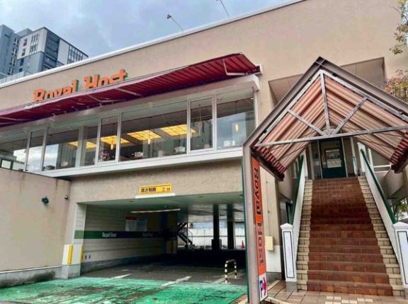 長い営業に幕！中央区西堀通にある『ロイヤルホスト 西堀通店（Royal Host）』が閉店するらしい。