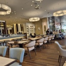 近くで友人とランチ