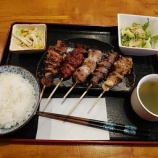 『おいおい、今度は「新橋 鶏繁総本店」がランチを始めていたぞ〜/ 超絶良い! 焼鶏定食(1200円)』の画像