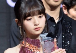 可愛いｗ 齋藤飛鳥ちゃん、見つめてるｗｗｗｗｗｗｗ