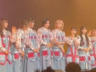 【櫻坂46】的野美青、シンガポールで撮影された貴重なシーンがこちら