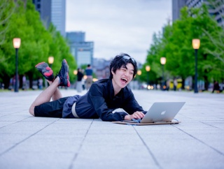 【急募】なんか楽で楽しくて儲かる仕事ないか？ｗｗｗｗｗｗｗｗｗｗｗｗｗｗｗｗ