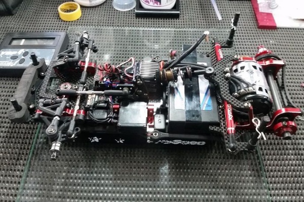 Uecky Racing - KYOSHO PLAZMA Ra2.0