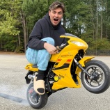 『TikTokショップでミニバイクを買ってみた』の画像