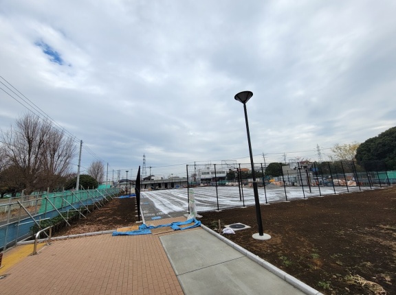 【深大寺の工事】神代植物公園の近くに新しく桜並木とバスケットゴールのある広場が整備される模様！