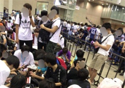 【超悲報】これマジ!? 乃木坂46の握手会運営会社社員 「迷惑行為をする厄介を出禁措置にしないのは、乃木坂運営からの指示」