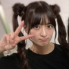吉田綾乃クリスティーの舌出し