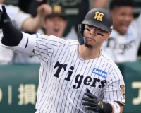 阪神タイガース、強すぎる　3連戦すべて逆転勝ち