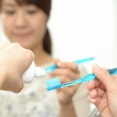 小さい頃から歯磨きをしっかりしてこなかったらしく、妊娠中の歯科検診で虫歯が見つかってしまった。治療費が20万近くかかると言われて腹立つ