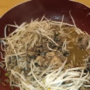 豚バラ肉モヤシ黒すりゴマ炒め