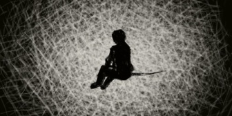 部屋で一人閉じこもって泣いたりしてるのを家族に心配され、心療内科に連れていかれたら、そこでうつ病だと判明した。おまけに知能検査でASDとも判明し…