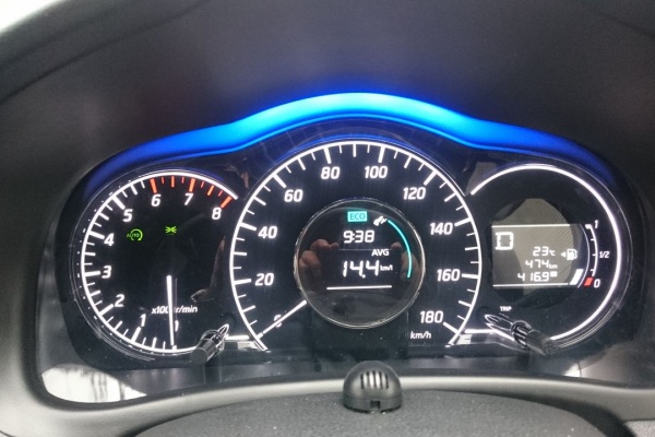 無趣味なおっさんのプライベートブログ2 E12ノート燃費