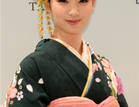 【画像】剛力彩芽の着物姿が想像以上に酷いと話題にｗｗｗｗ