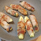 とろっと秋なすが絶品♪豚肉の甘辛味噌マスタード巻き！