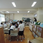 羽生岩瀬小　校長室から