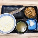 何の情報も無い新メニュー「牛さんま定食」が吉野家から発売されています！