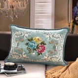 『シェニール織りのゴージャスなクッションカバー』の画像