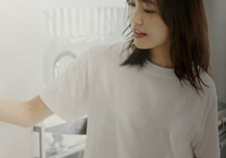 自社買いか？松田里奈写真集を無料配布していた人がいた模様