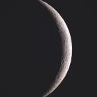 『雲に隠れそうだった昨夜のお月様（月齢3.2） ☆彡』の画像