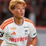 『「がんばれ 藤原優大❕」アルビレックス新潟  J2開幕RB大宮戦で負傷 DF藤原優大が左アキレス腱断裂と診断 手術を受けたと発表 全治は術後約8か月』の画像