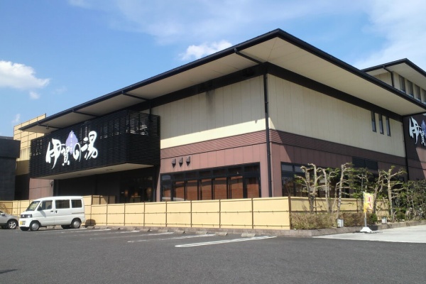 まだつぶれてないパチンコホール 三重県伊賀市