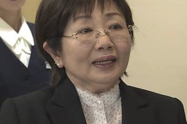 デパート仕掛け人 天王寺珠美の殺人推理 第1作 07年 万引き事件に仕組まれたキケンな罠 連続殺人の謎 オールキャスト2時間ドラマ