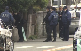 『【超速報】福生市の迷惑暴走族を成敗し逃走中のハンマーおっさんが千葉県で逮捕される件』