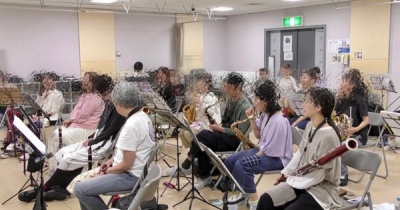 今日もほぼ休刊。