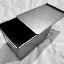 海外「遂に日本で食パンの型を買うことができた！」世界に広がる日本の食パンに対する海外の反応