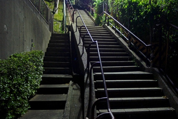 夜散歩のススメ 2重階段